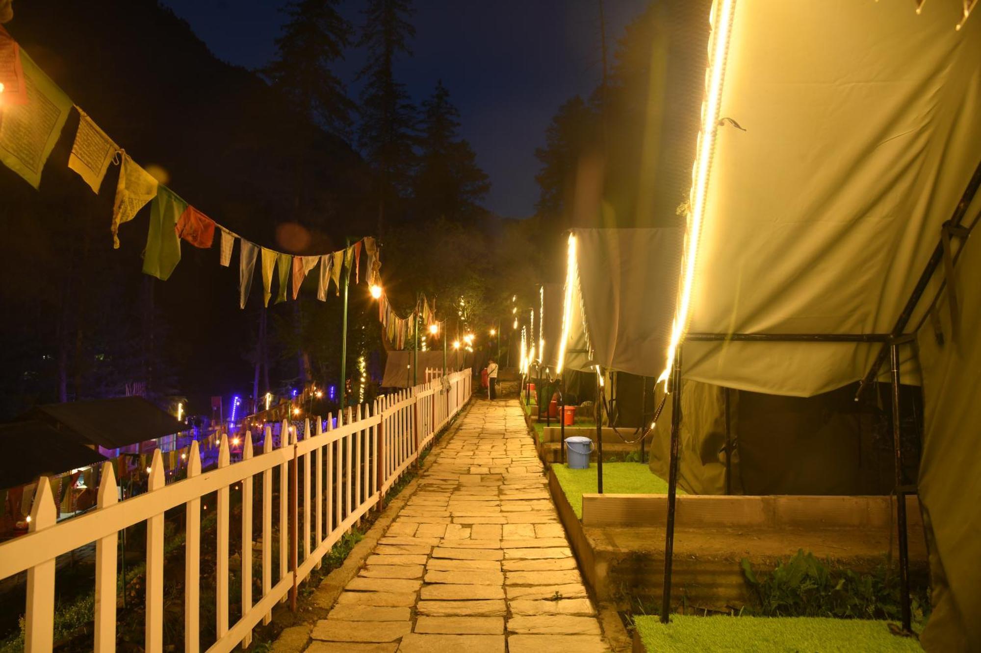 Himtrek Riverside Camps, Kasol Exterior foto